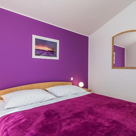 2 Bedroom Beautiful Apartment In Rukavac Экстерьер фото