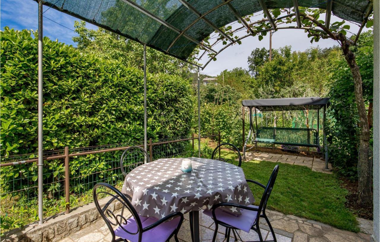 2 Bedroom Beautiful Apartment In Rukavac Экстерьер фото